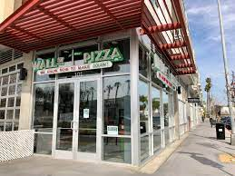 Wall ST Pizza Exterior